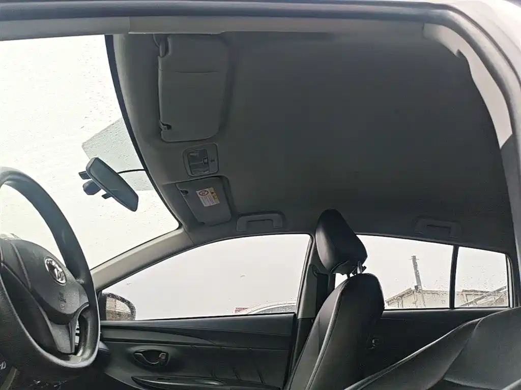 Toyota Vios FS 2017 1.5L CVT Fengchi Edition фото 18