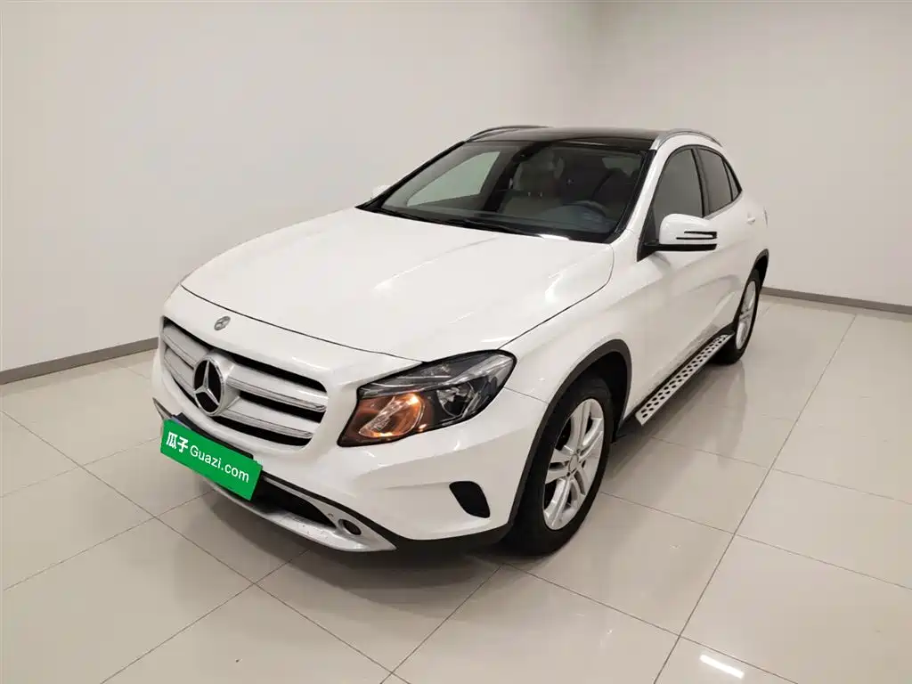 Mercedes-Benz GLA 2016 GLA 200 Dynamic