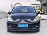 صورة 2 - Nissan Tiida