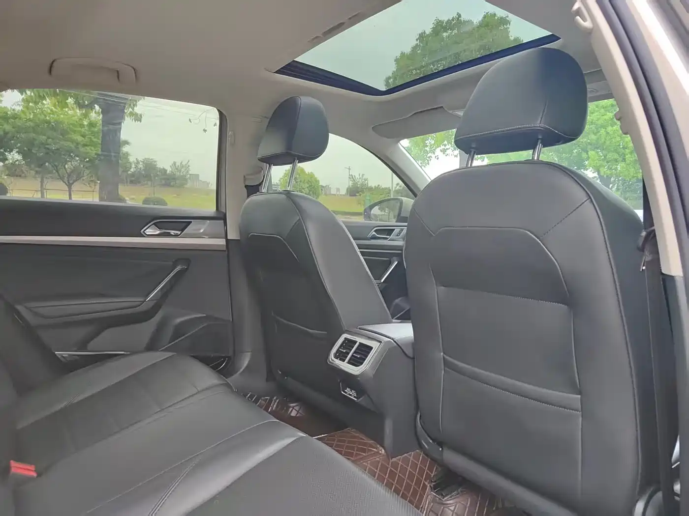 Volkswagen Lavida 2019 1.5L Automatic Comfort Edition China VI фото 20
