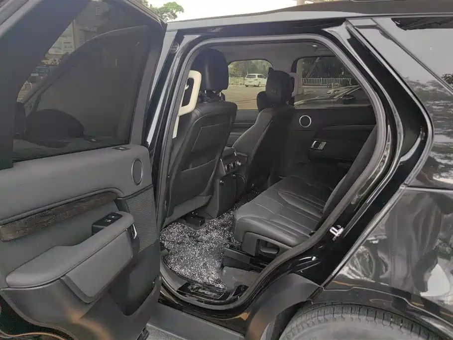 Land Rover Discovery 2020 2.0T 30th Anniversary Special Edition фото 11