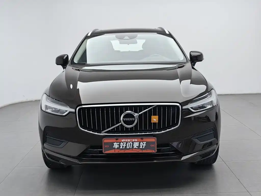 Photo 3 - Volvo XC60