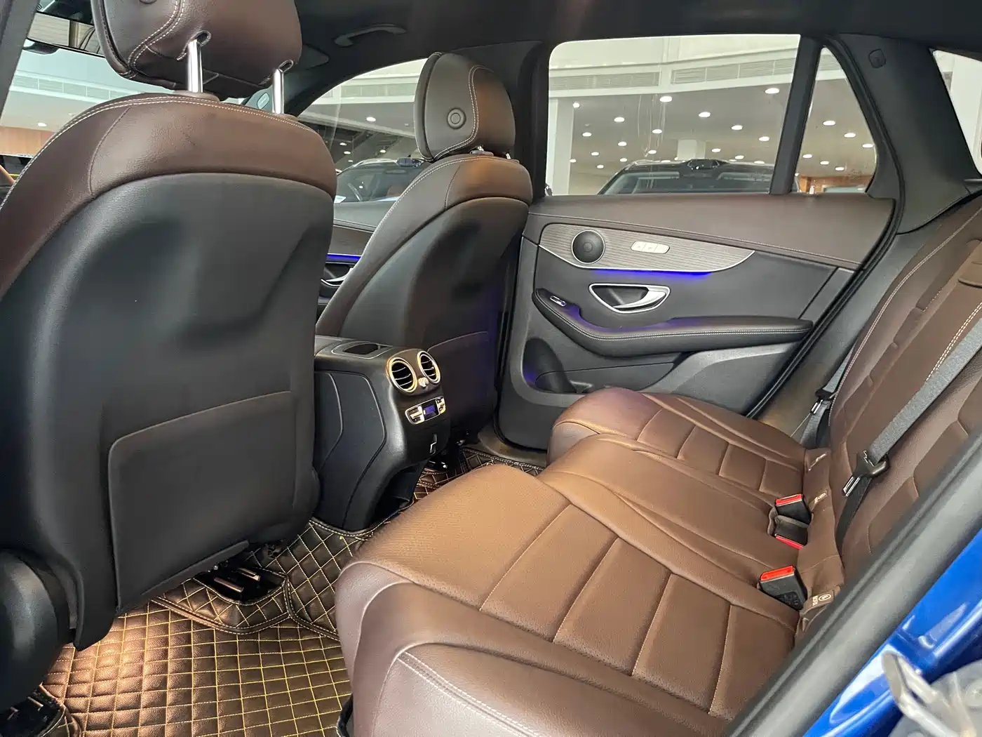 Mercedes-Benz GLC 2021 GLC 260 L 4MATIC Luxury фото 9