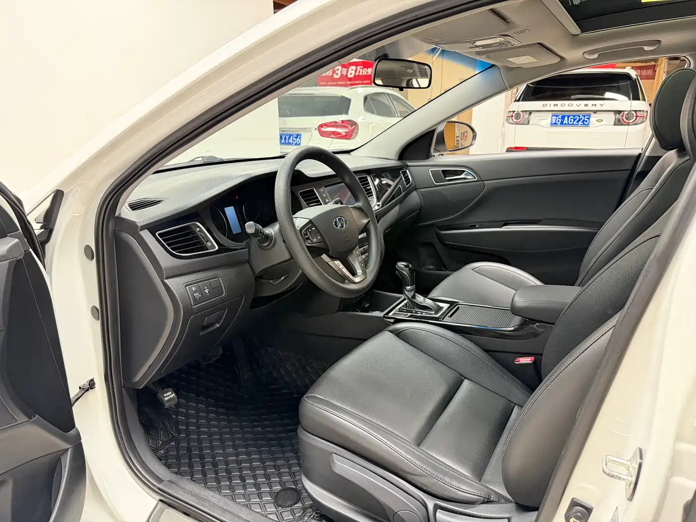 Hyundai Mistra 2016 1.8L Automatic Smart GLS фото 7