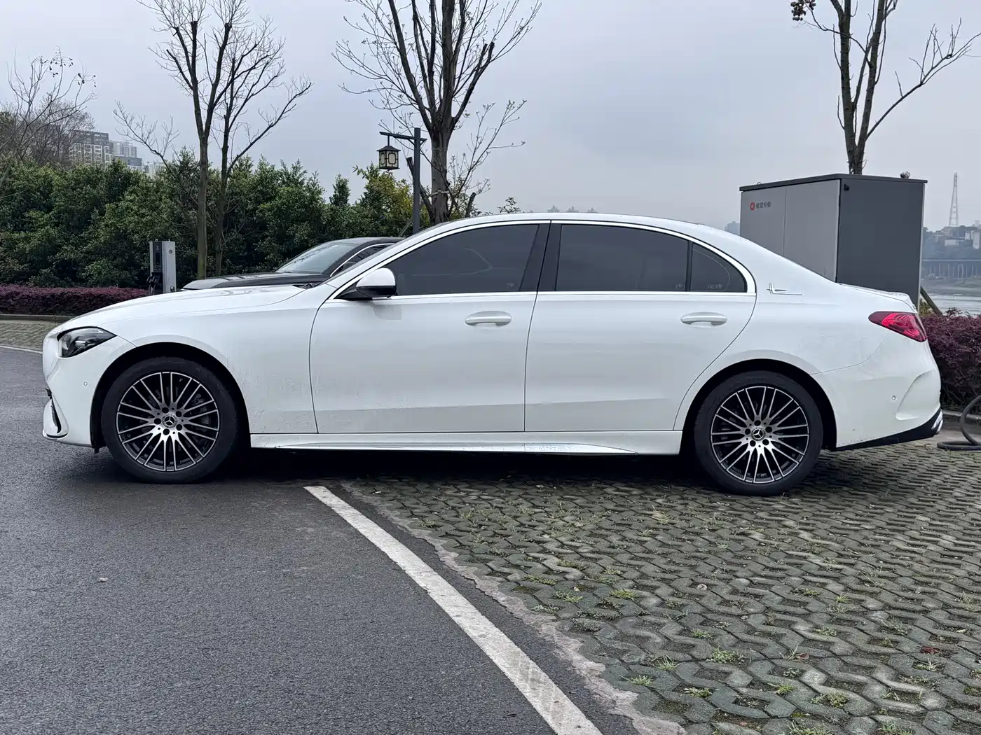 Mercedes-Benz C-Class 2024 Facelift C 260 L Sport фото 3
