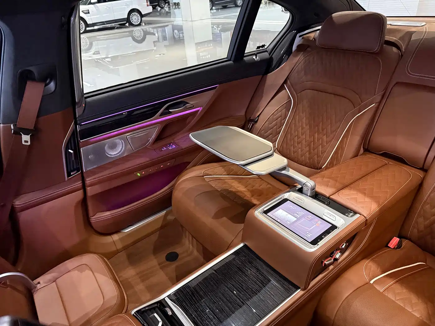 BMW 7 Series 2019 Facelift M760Li xDrive V12 Sport Package фото 11