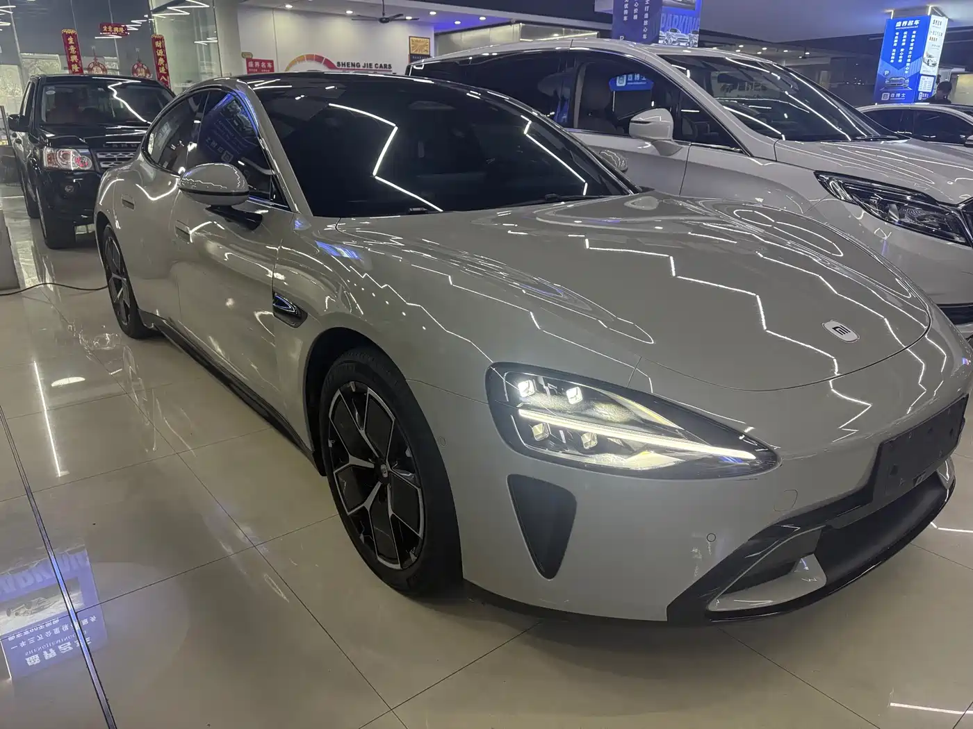 XIAOMI CAR XIAOMI SU7