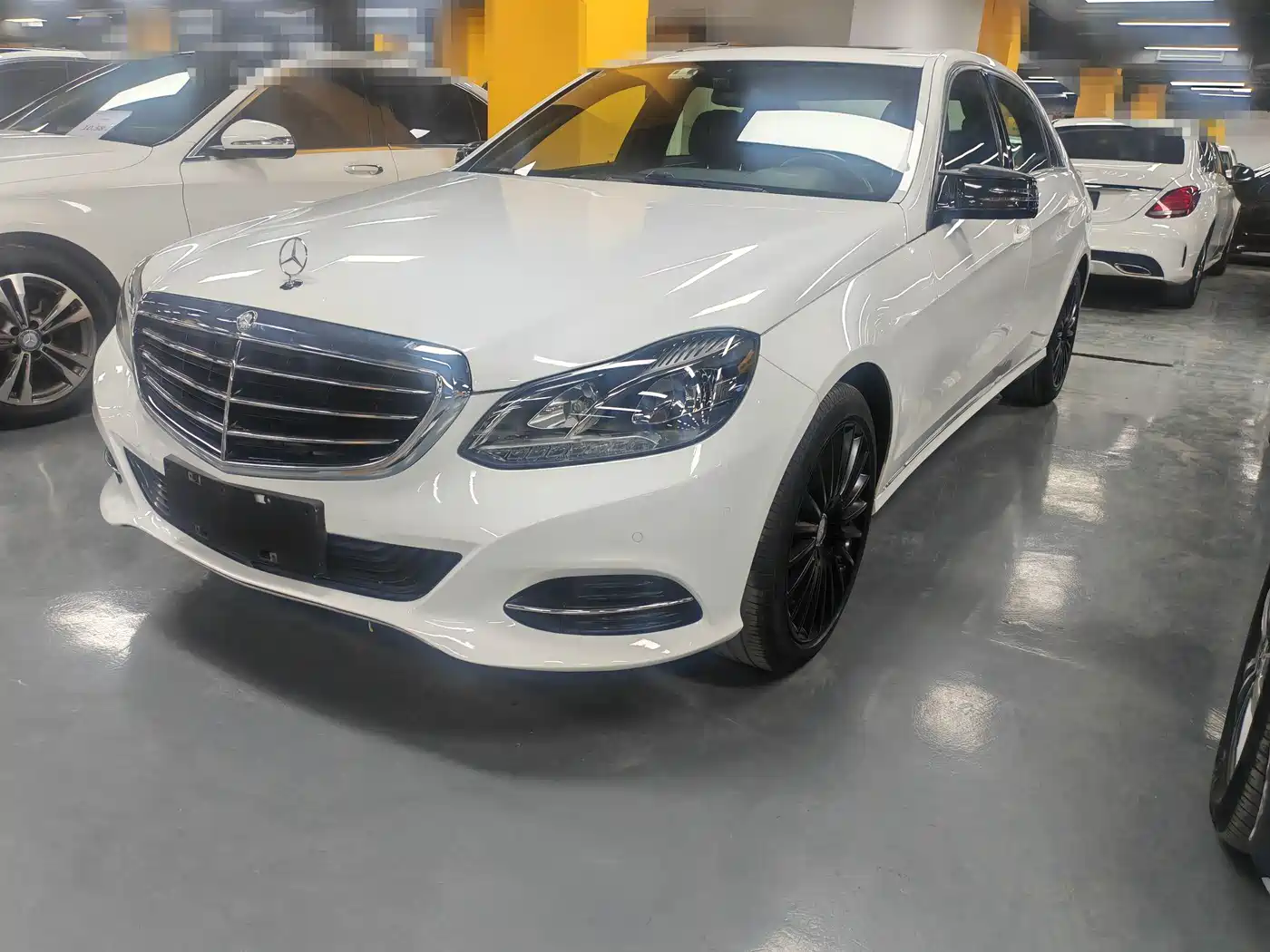 Mercedes-Benz E-Class 2015 E 200 L