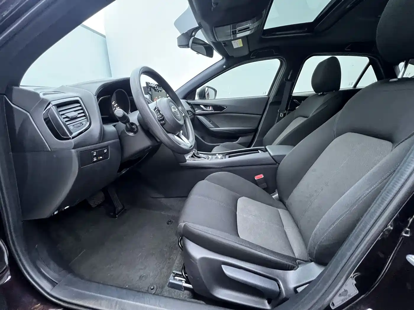 MAZDA CX-4