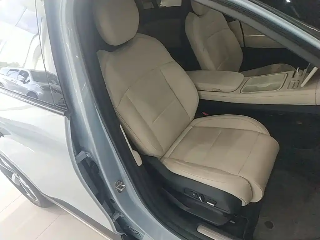 Фото 20 - NIO ES6