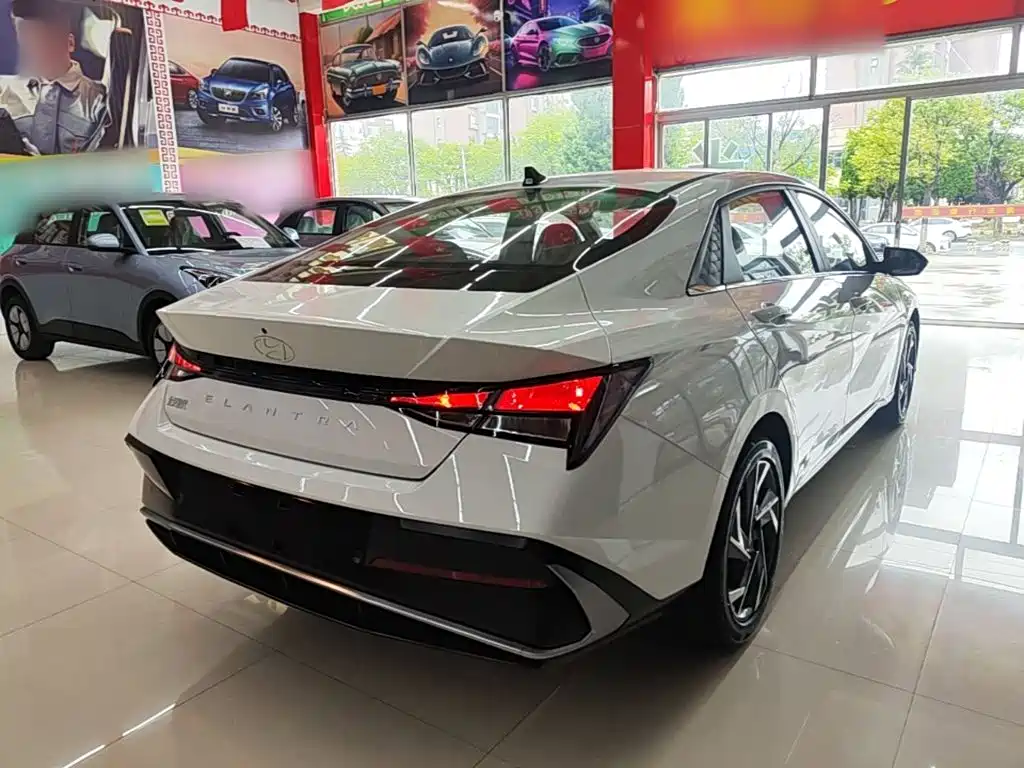 Hyundai Elantra 2026 2023 1.5L CVT GLX Elite Edition