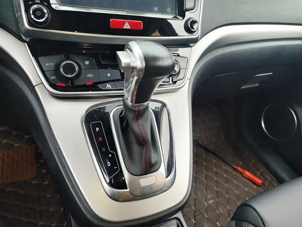 Haval H6 2015 Sport 1.5T Automatic 2WD Luxury фото 11