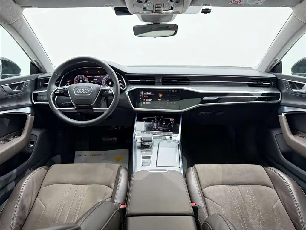 Audi A7L 2022 45 TFSI S-line Future Dream Edition фото 24