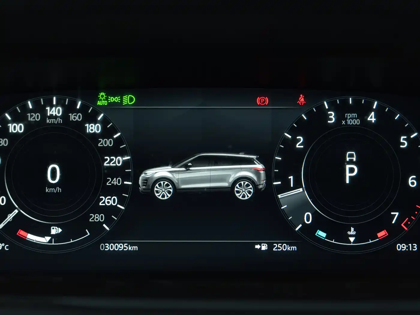 Land Rover Range Rover Evoque 2021 Range Rover Evoque L 249PS R-Dynamic First Edition Launch Edition фото 12