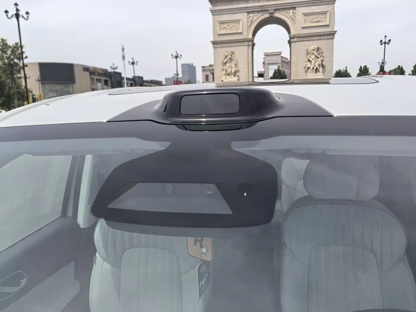 Voyah Auto Voyah Dreamer 2025 PHEV AWD Flagship Qian Kun Edition фото 7