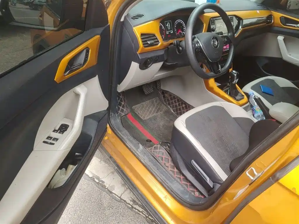 Volkswagen T-Cross 2019 280TSI DSG Comfort Edition фото 14