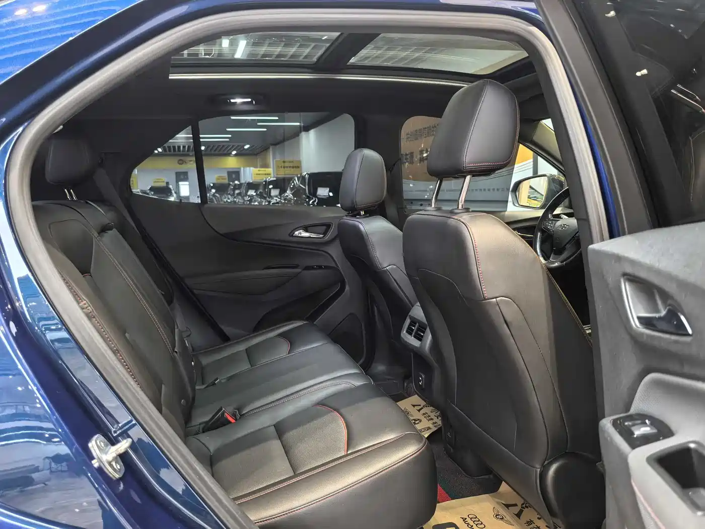 Chevrolet Equinox 2022 Mild Hybrid 550T RS 4WD Intelligent Defense Edition фото 11