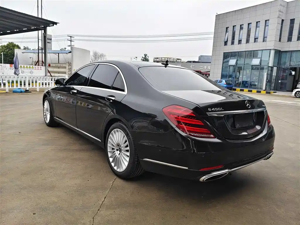 Mercedes-Benz S-Class 2019 S 320 L Ultimate Edition фото 4