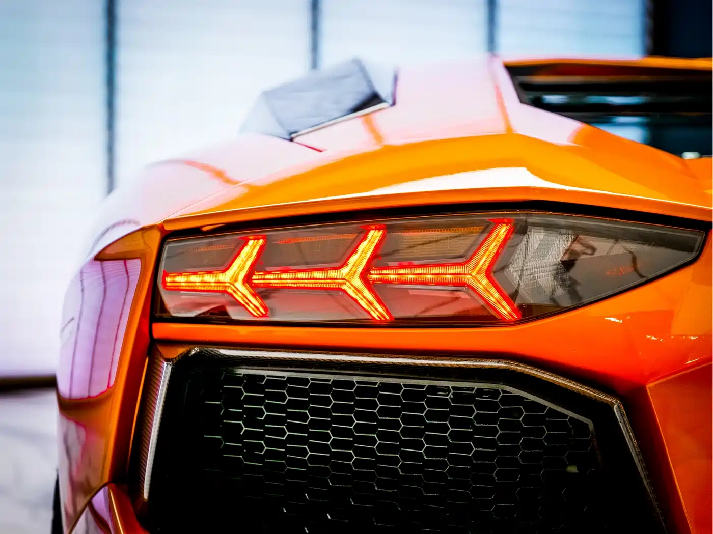 Lamborghini Aventador 2011 LP 700-4 фото 7