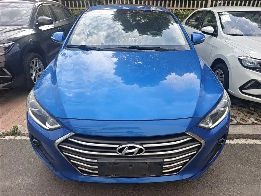 Hyundai Elantra 2016 Model 1.6L Automatic Smart Elite фото 3