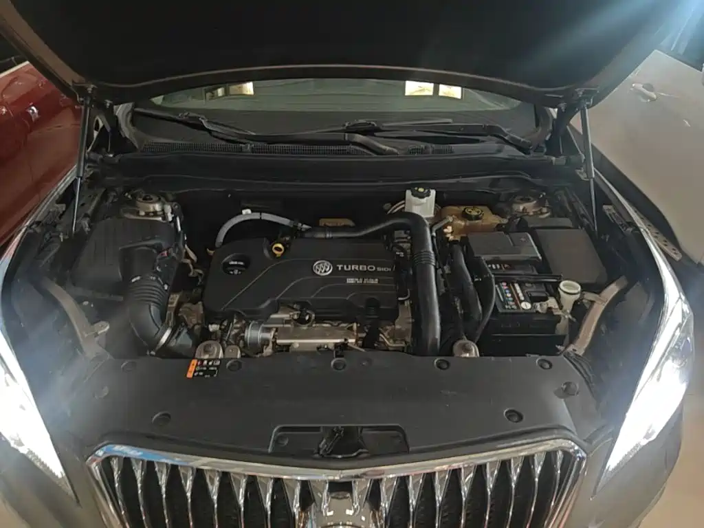 Фото 17 - Buick Envision Plus