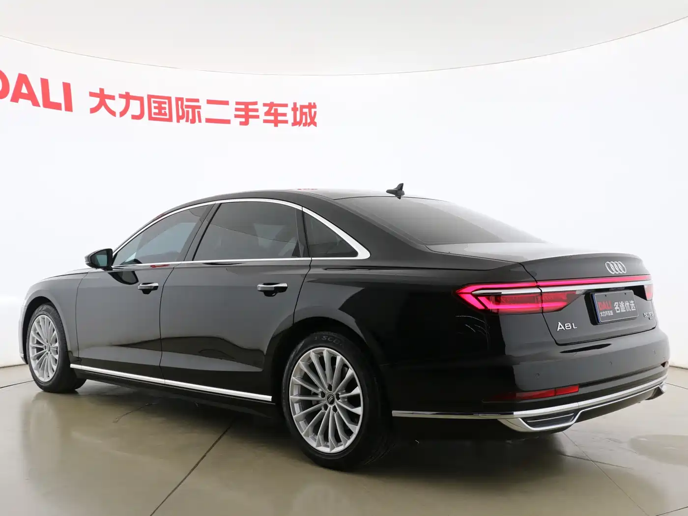 Audi A8 2021 A8L 50 TFSI quattro Comfort фото 7