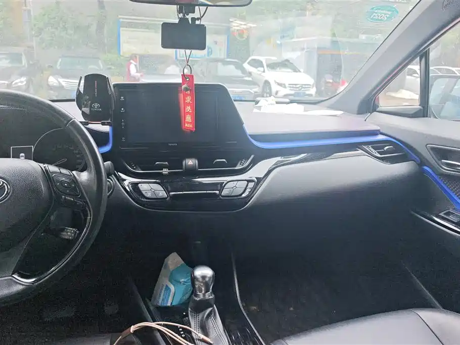 Toyota IZOA 2018 2.0L Yichi Edition China V фото 13