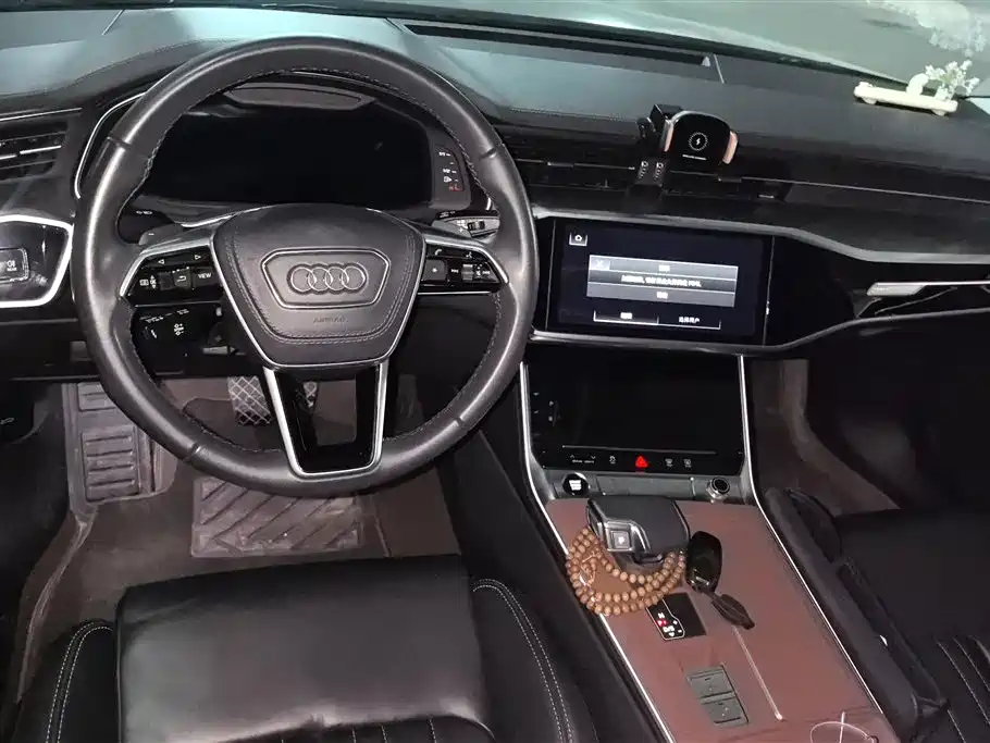 Audi A6L 2024 45 TFSI Premium Elegance фото 12
