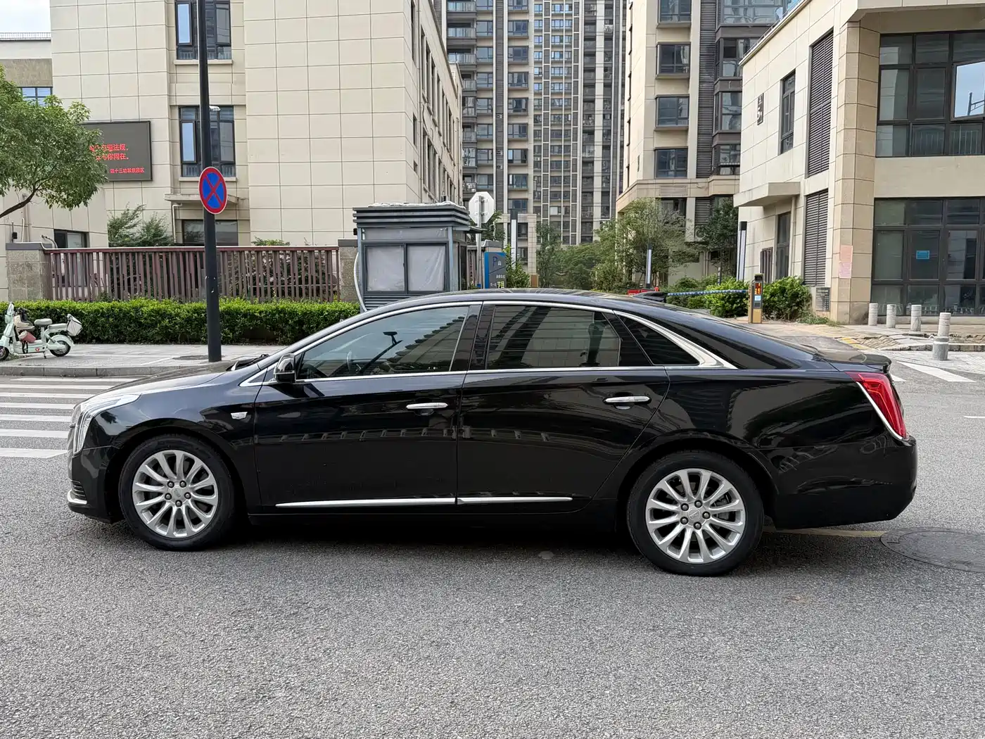Cadillac XTS 2018 28T Technology фото 19