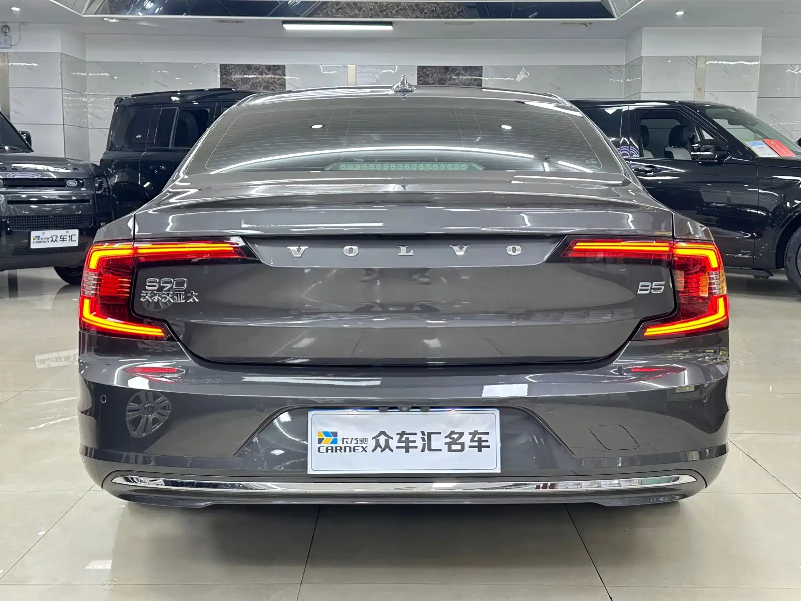 Фото 5 - Volvo S90