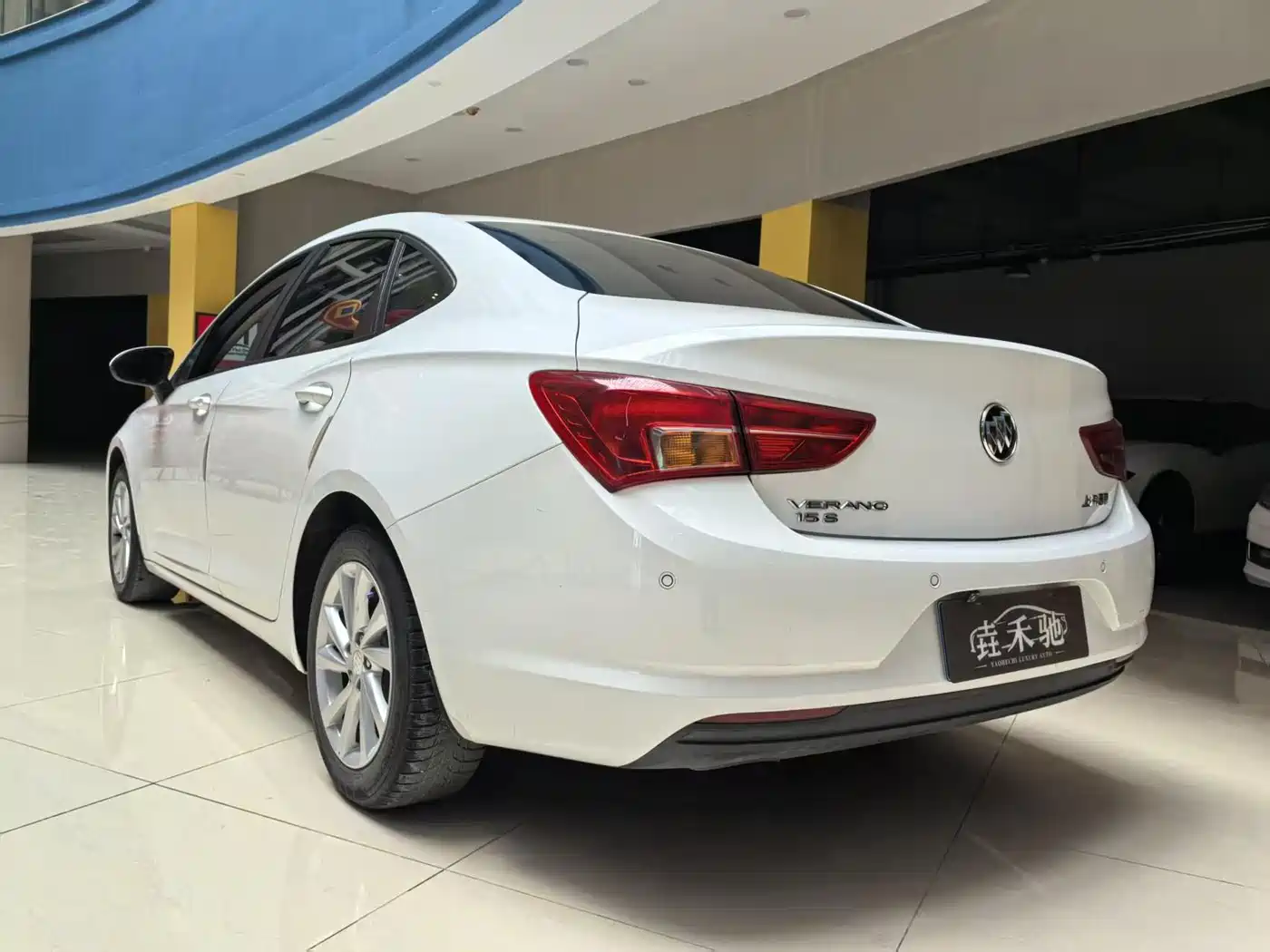 Buick Verano 2017 Sedan 15S Automatic Progressive фото 9