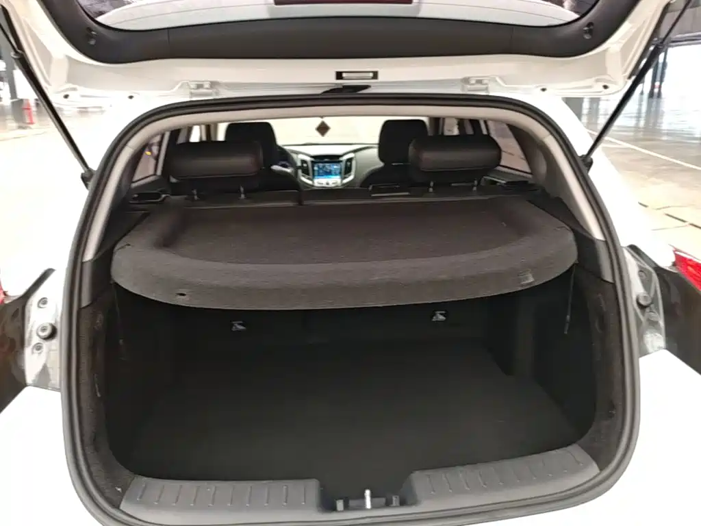 Changan Eado XT 2018 2016 1.6L Manual Stylish Cool Edition