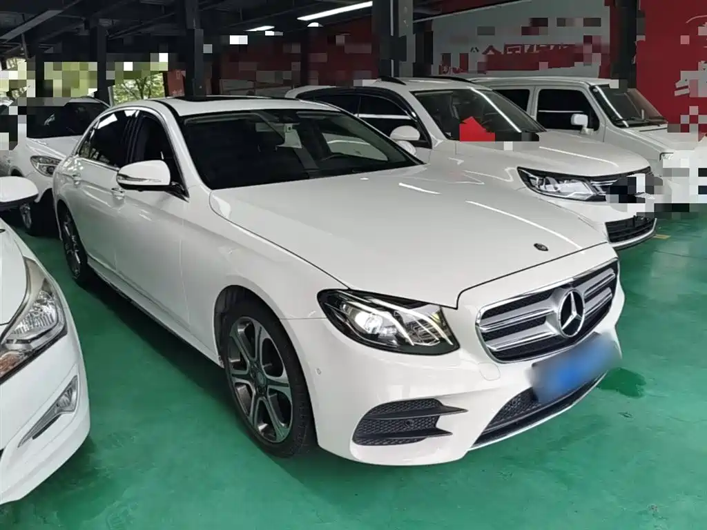 Mercedes-Benz E-Class 2016 E 300 L Sport Fashion Type фото 4