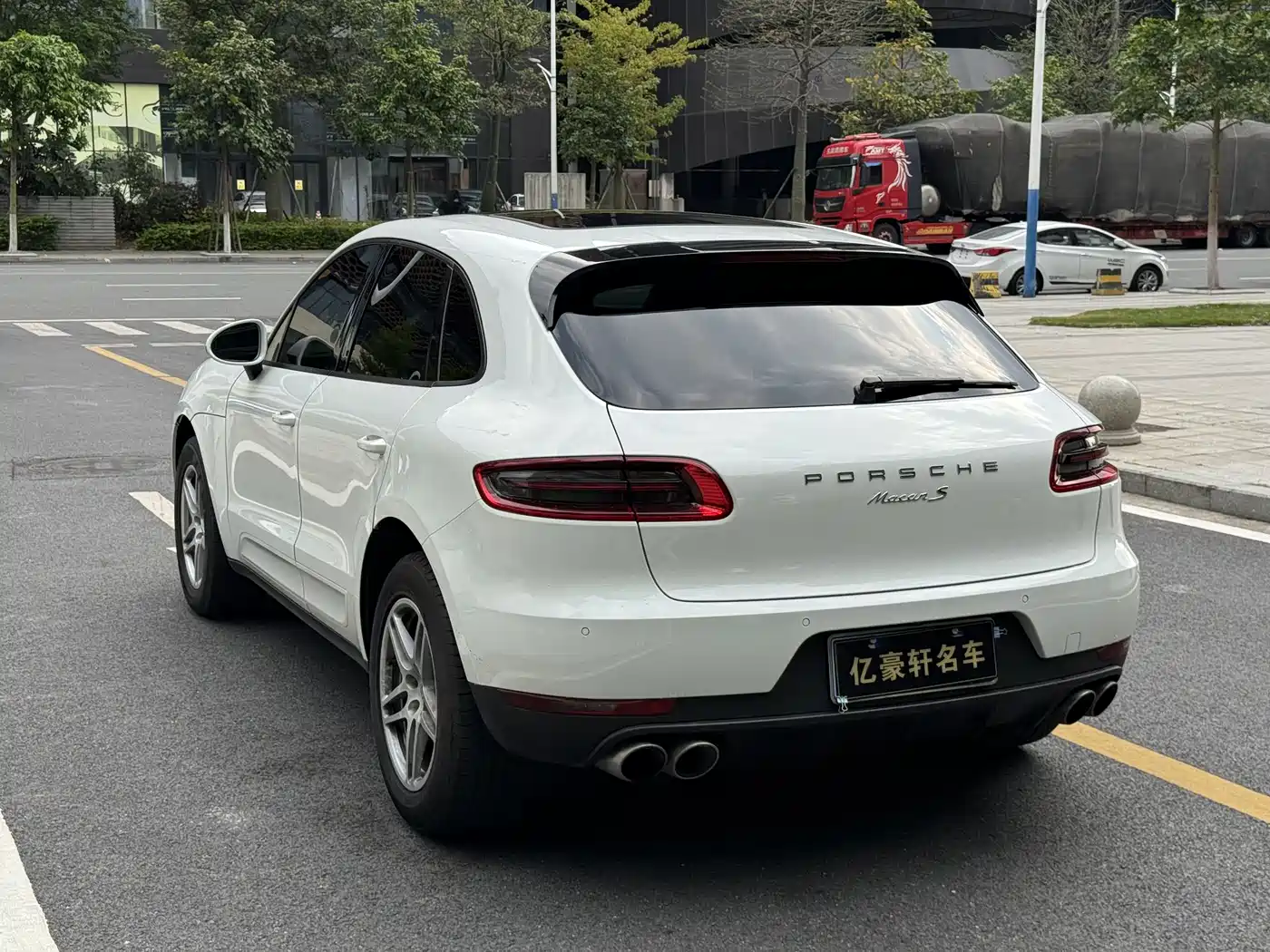 Porsche Macan 2014 Macan S 3.0T фото 7