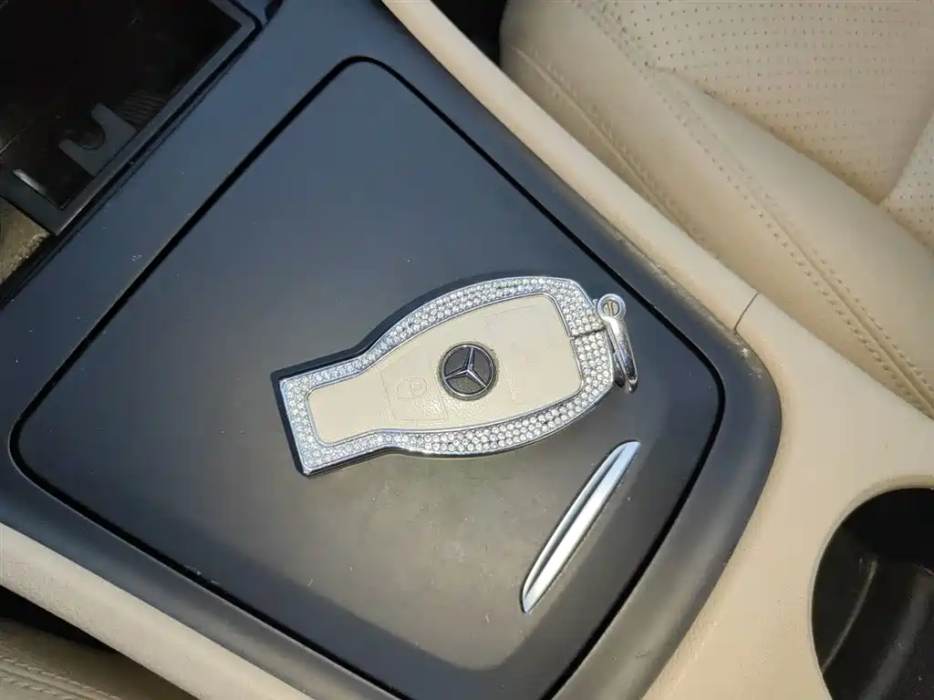 Mercedes-Benz GLA 2016 GLA 200 Dynamic фото 17