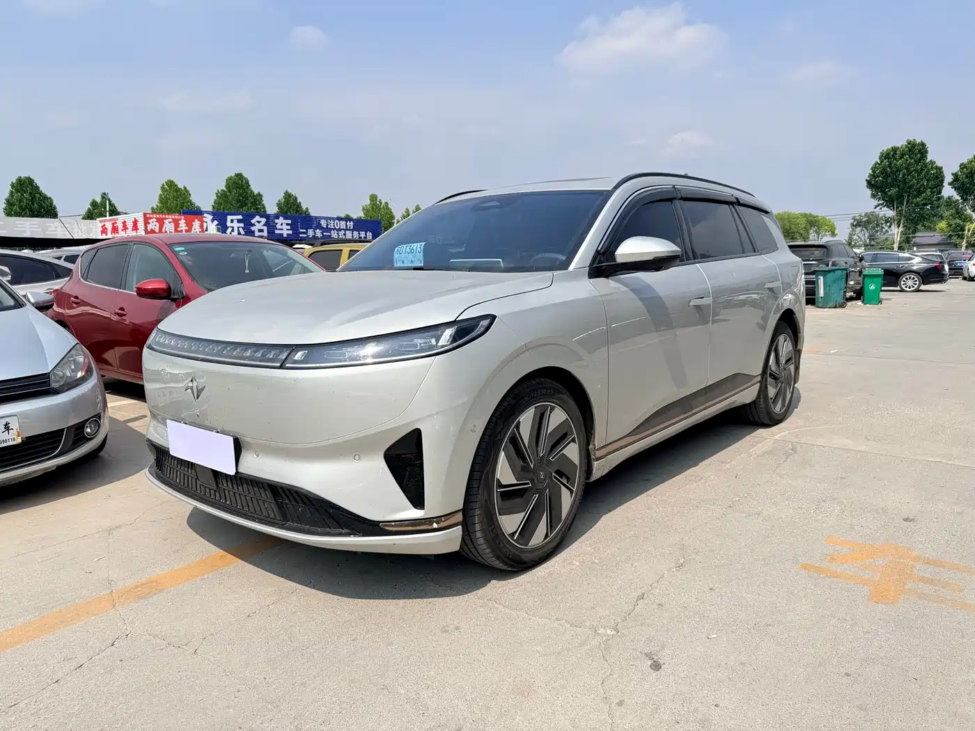 Dongfeng Yipai eπ008 2024 210Max Range Extender 6-Seater