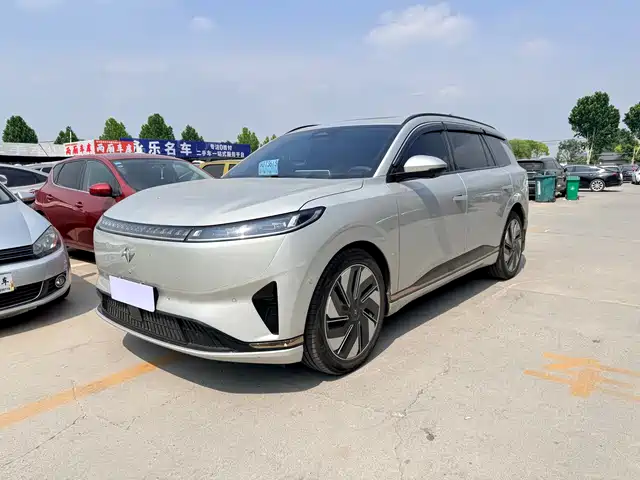 Dongfeng Yipai eπ008 2024 210Max Range Extender 6-Seater