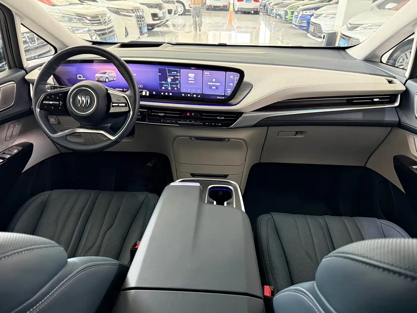 Buick Century 2023 2.0T 4-Seat Private Edition фото 17