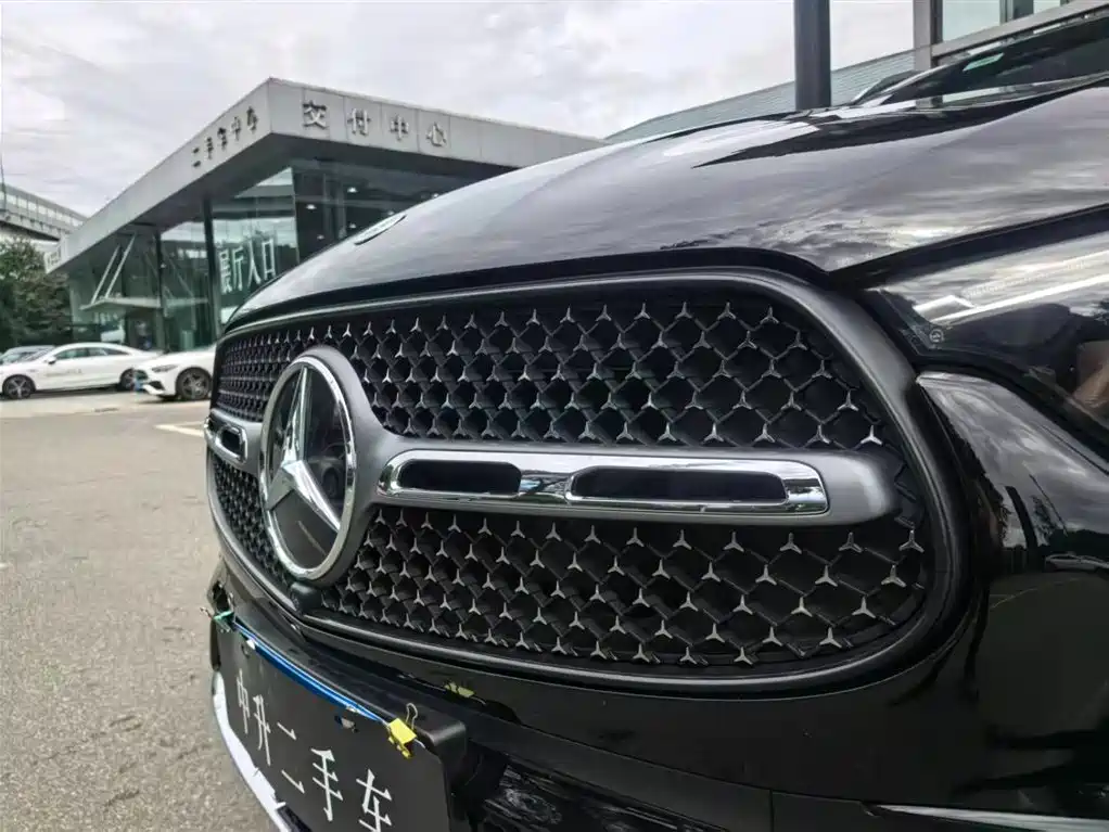 Mercedes-Benz GLC 2024 GLC 300 L 4MATIC Dynamic 5-seater фото 8