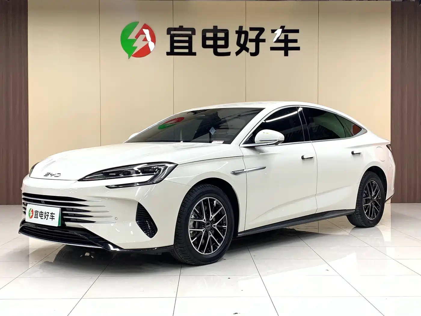 BYD Seal 07 DM-i 2025 DM-i 1.5L 70km Elite