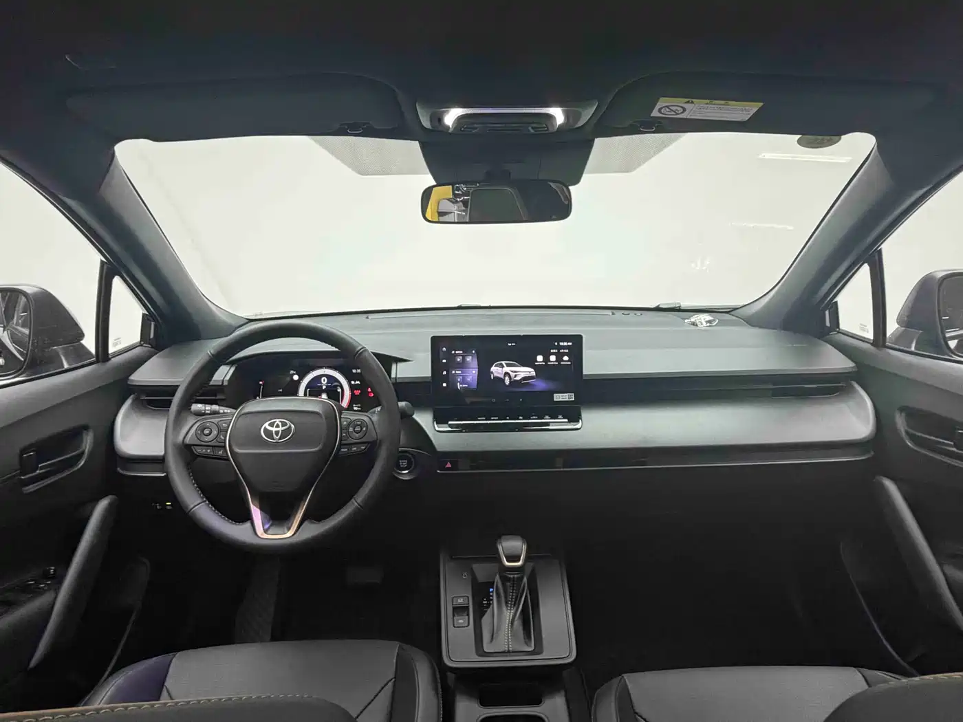 Toyota Corolla Cross 2026 2.0L Elite Edition фото 6