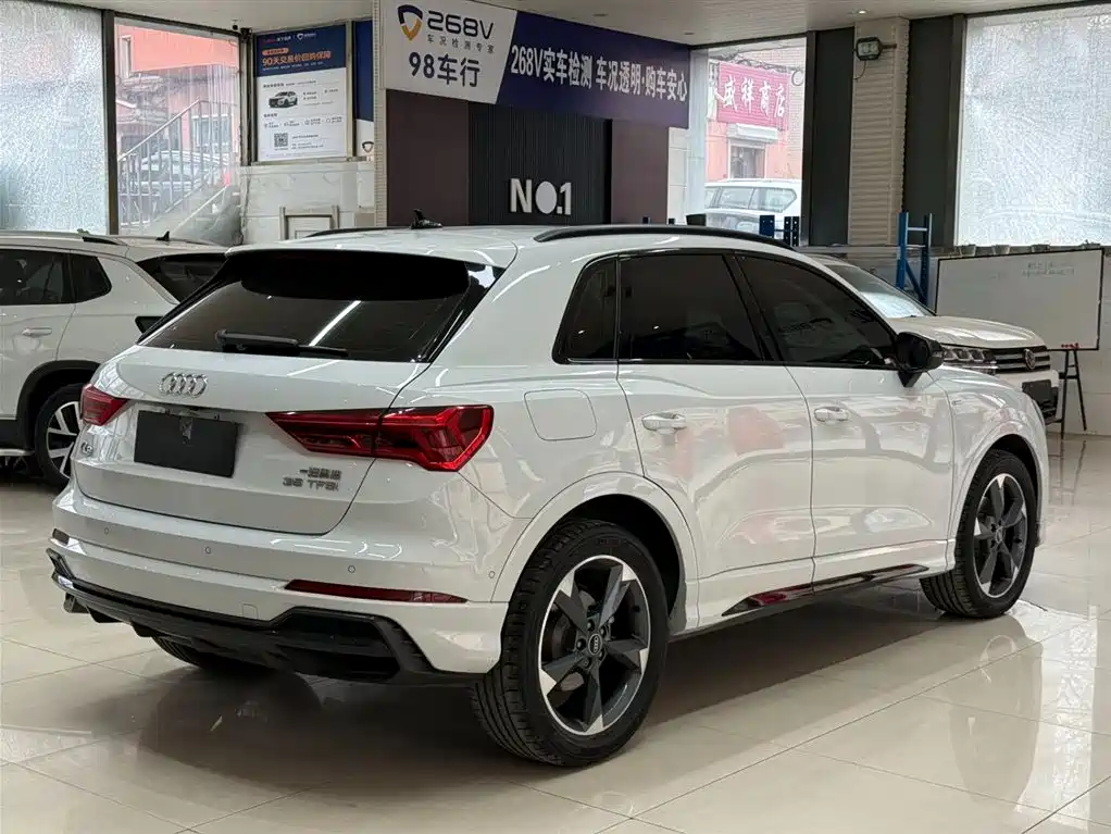 Audi Q3 2023 35 TFSI Fashion Dynamic (1.4T) фото 4