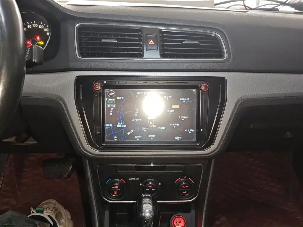 Volkswagen Lavida Tour 2017 180TSI DSG Comfort Edition фото 13