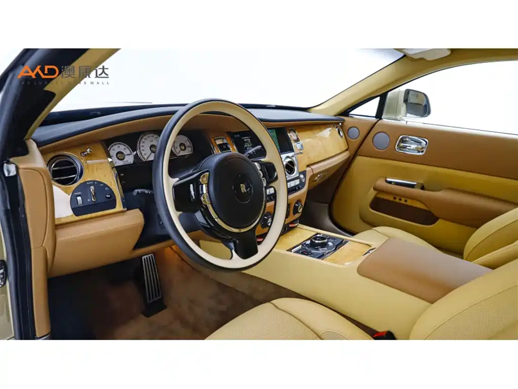 Фото 6 - Rolls-Royce Wraith