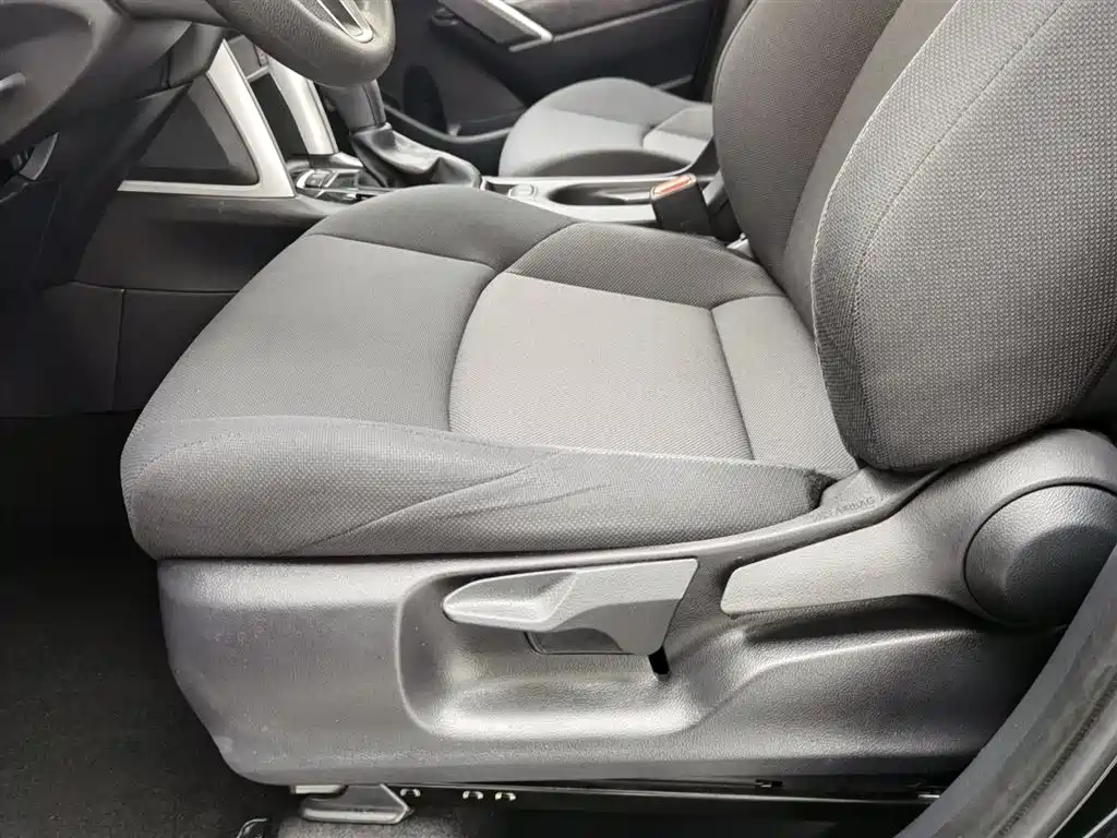 Toyota Frontlander 2024 2.0L CVT Elite Edition фото 20