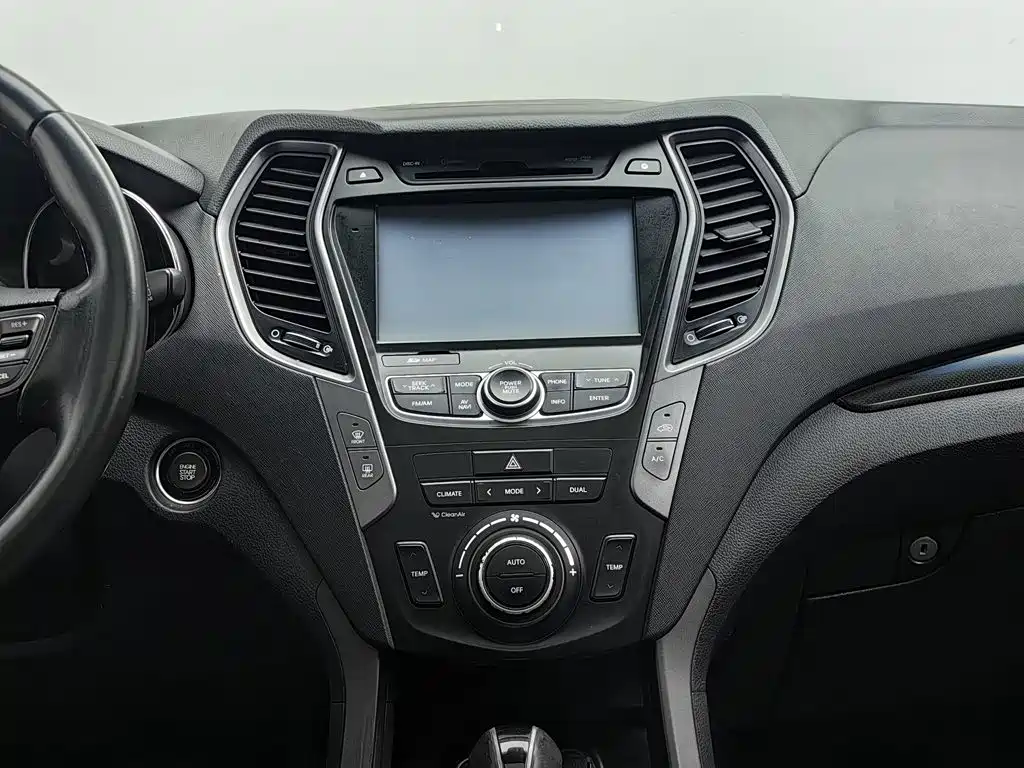 Hyundai Grand Santa Fe 2016 2013 3.0L 7-Seater 4WD Comfort Edition