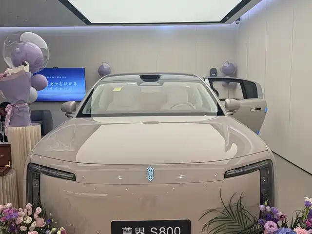 Maextro S800 Последовательный гибрид, Эксклюзив, 5 мест, (192, -лучевой лидар