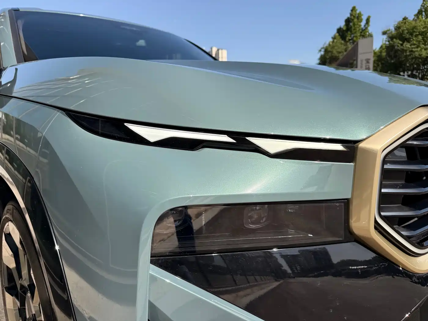 BMW XM 2023 Model Base фото 6
