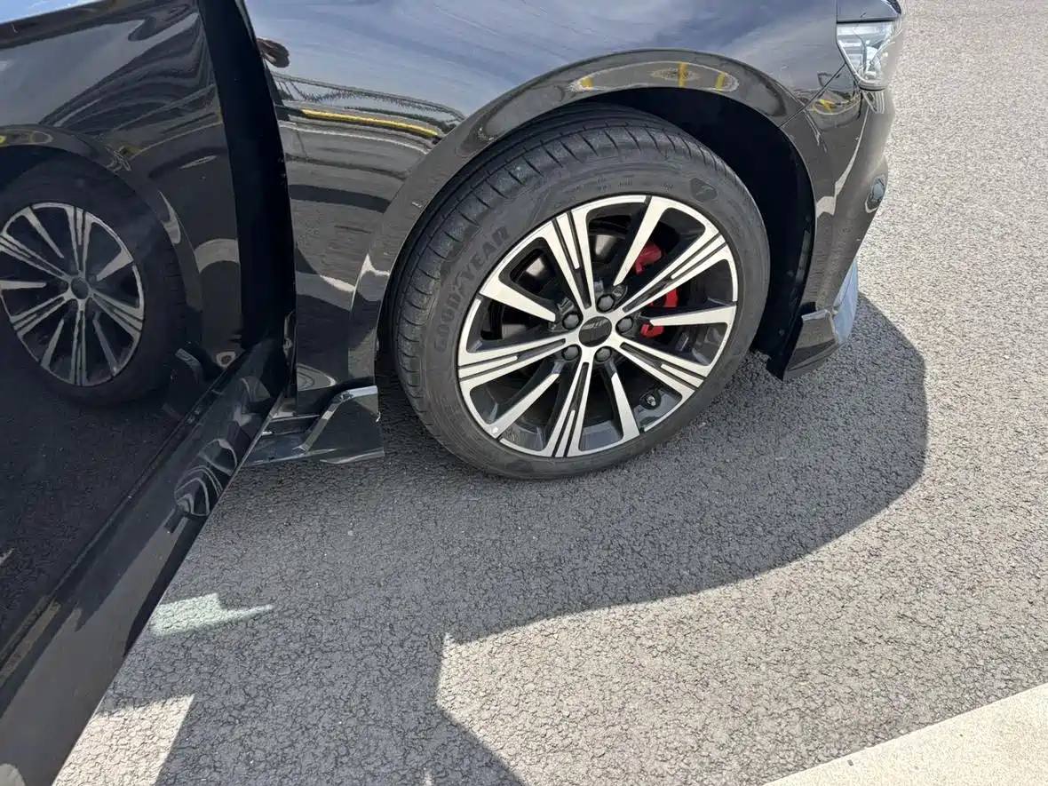 GEELY XINGRUI