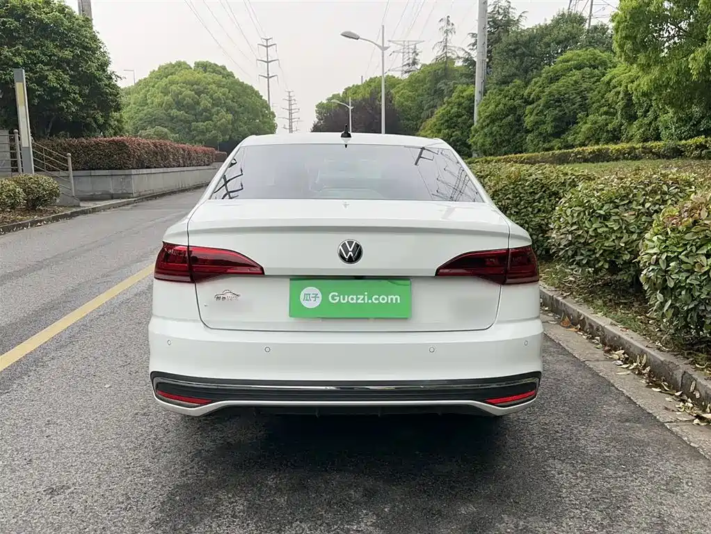 Volkswagen Bora 2023 200TSI DSG Comfort Edition фото 4